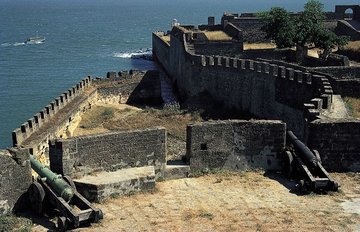 Daman Moti Fort | T&D India
